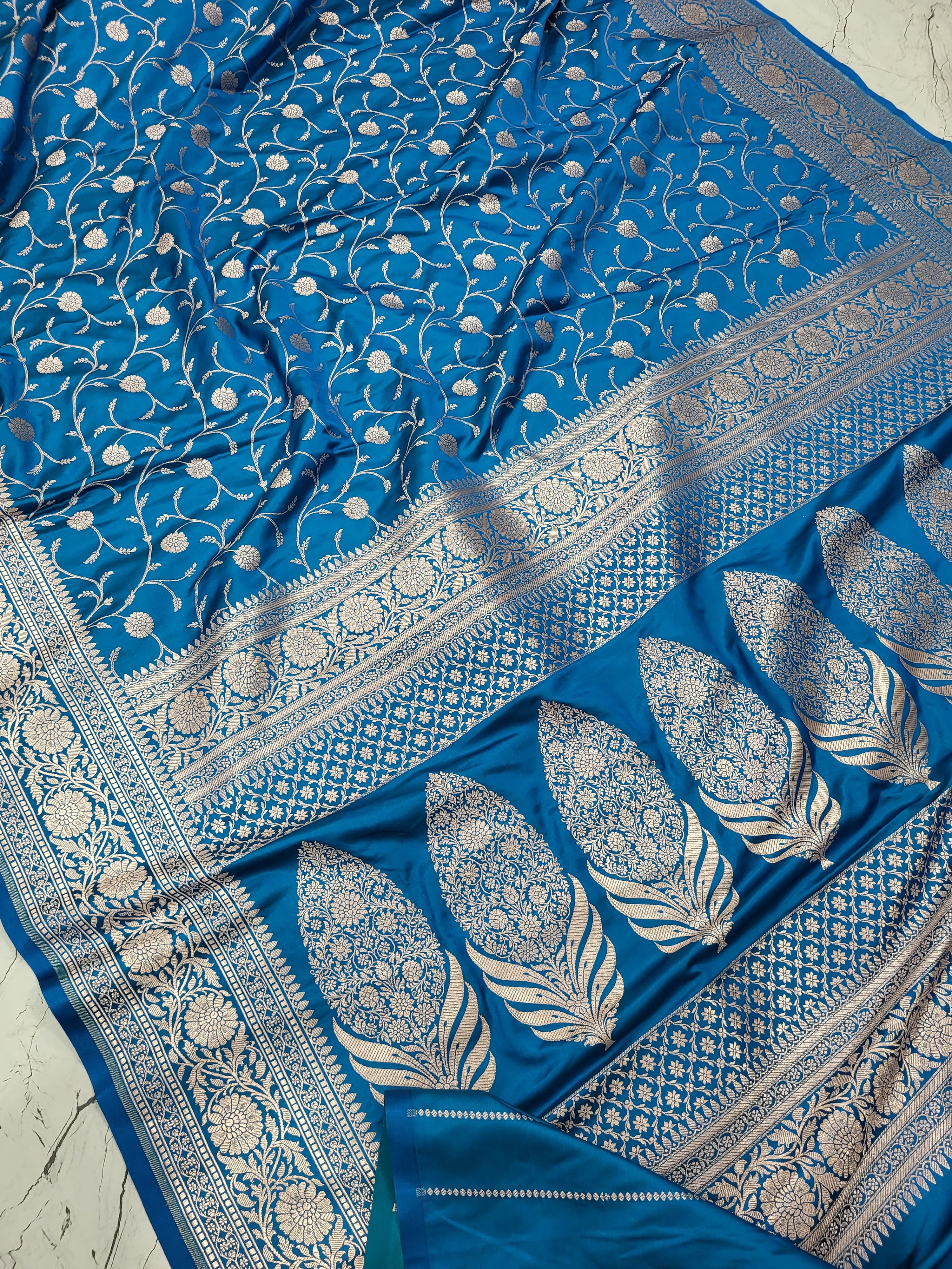 Banarasi Mashru Silk Beautiful Soft Silk Fancy Saree with Blouse Piece