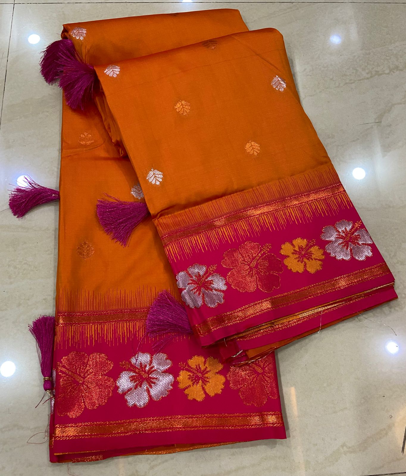 Original Paithani Pure Silk Saree with Jari Weaving & Contrast Blouse